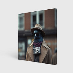 Картина квадратная Голубь шпион с ретро фотокамерой