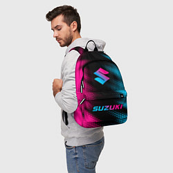 Рюкзак Suzuki - neon gradient: символ сверху надпись сниз, цвет: 3D-принт — фото 2