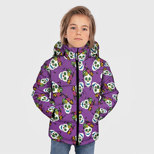 Зимняя куртка для мальчика Сахарные черепа на фиолетовом паттерн / 3D-Красный – фото 3