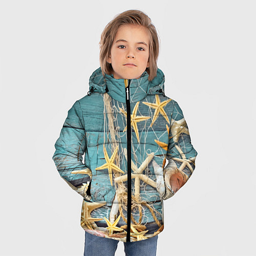 Зимняя куртка для мальчика Натюрморт из сети, морских звёзд и ракушек - лето / 3D-Красный – фото 3