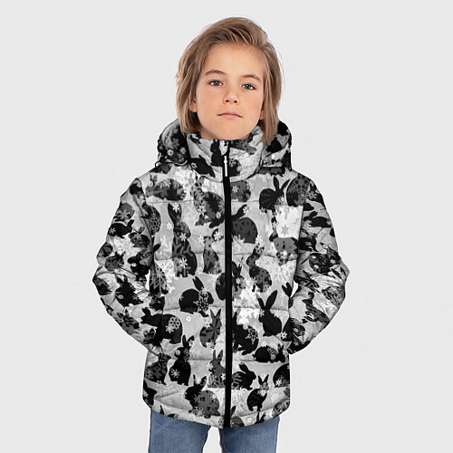 Зимняя куртка для мальчика Черные новогодние кролики / 3D-Светло-серый – фото 3