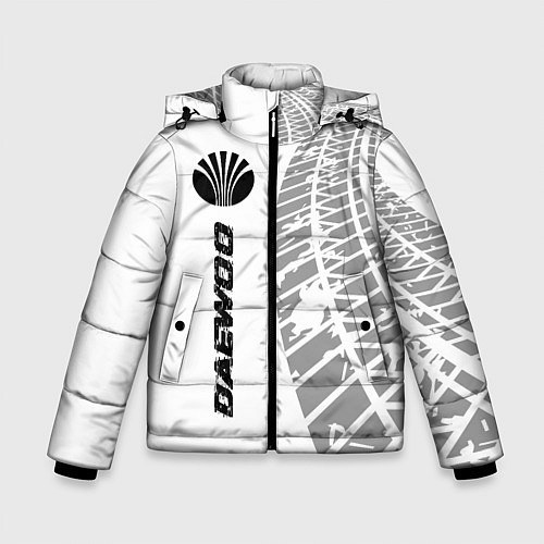 Зимняя куртка для мальчика Daewoo speed на светлом фоне со следами шин: по-ве / 3D-Черный – фото 1