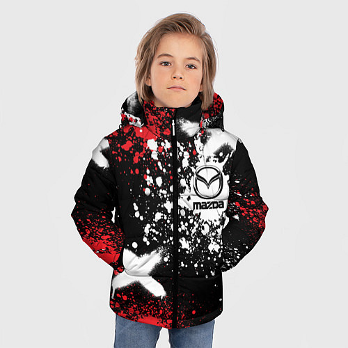 Зимняя куртка для мальчика Мазда на фоне граффити и брызг красок / 3D-Красный – фото 3