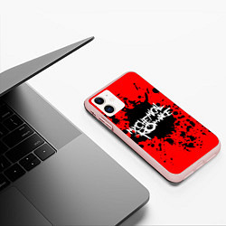 Чехол iPhone 11 матовый MY CHEMICAL ROMANCE, цвет: 3D-светло-розовый — фото 2