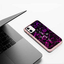 Чехол iPhone 11 матовый TRAVIS SCOTT CACTUS JACK, цвет: 3D-светло-розовый — фото 2