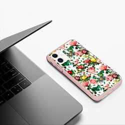 Чехол iPhone 11 матовый Узор из летних роз Summer Roses Pattern, цвет: 3D-светло-розовый — фото 2