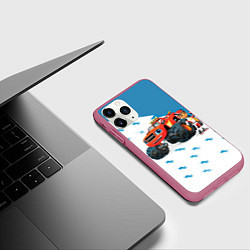 Чехол iPhone 11 Pro матовый Вспыш и чудо-машинки, цвет: 3D-малиновый — фото 2