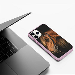Чехол iPhone 11 Pro матовый Взгляд коня, цвет: 3D-розовый — фото 2
