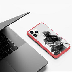 Чехол iPhone 11 Pro матовый Battlefield Soldier, цвет: 3D-красный — фото 2