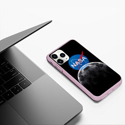 Чехол iPhone 11 Pro матовый NASA: Moon Rise, цвет: 3D-розовый — фото 2