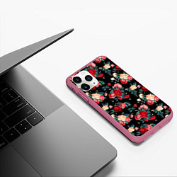 Чехол iPhone 11 Pro матовый Кустовые розы, цвет: 3D-малиновый — фото 2