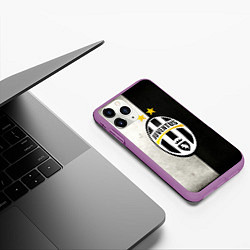 Чехол iPhone 11 Pro матовый FC Juventus W&B, цвет: 3D-фиолетовый — фото 2