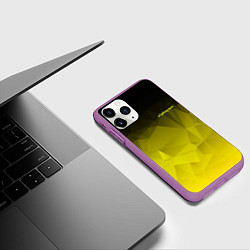 Чехол iPhone 11 Pro матовый Cyberpunk 2077: Yellow Poly, цвет: 3D-фиолетовый — фото 2