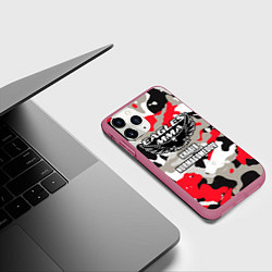Чехол iPhone 11 Pro матовый Khabib Nurmagomedov: Red Camo, цвет: 3D-малиновый — фото 2