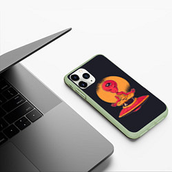 Чехол iPhone 11 Pro матовый Пришелец-медитатор, цвет: 3D-салатовый — фото 2
