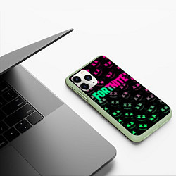 Чехол iPhone 11 Pro матовый FORTNITE x MARSHMELLO, цвет: 3D-салатовый — фото 2