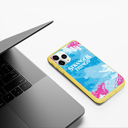 Чехол iPhone 11 Pro матовый STRANGER THINGS, цвет: 3D-желтый — фото 2