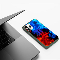 Чехол iPhone 11 Pro матовый L letter fire, цвет: 3D-темно-зеленый — фото 2