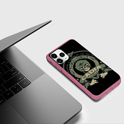 Чехол iPhone 11 Pro матовый Вархаммер - Cadia skull, цвет: 3D-малиновый — фото 2