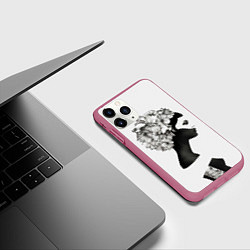 Чехол iPhone 11 Pro матовый Искусство, цвет: 3D-малиновый — фото 2