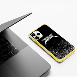 Чехол iPhone 11 Pro матовый Металлика Metallica, цвет: 3D-желтый — фото 2
