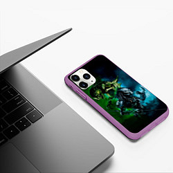 Чехол iPhone 11 Pro матовый PREDATOR, цвет: 3D-фиолетовый — фото 2