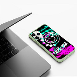 Чехол iPhone 11 Pro матовый Blink-182 6, цвет: 3D-салатовый — фото 2