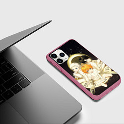 Чехол iPhone 11 Pro матовый Обещанный Неверленд, цвет: 3D-малиновый — фото 2
