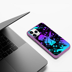 Чехол iPhone 11 Pro матовый FORTNITE x MARSHMELLO, цвет: 3D-фиолетовый — фото 2