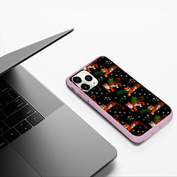 Чехол iPhone 11 Pro матовый Tigers, цвет: 3D-розовый — фото 2