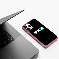 Чехол iPhone 11 Pro матовый Любовь, смерть и роботы, цвет: 3D-малиновый — фото 2
