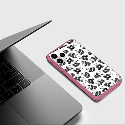 Чехол iPhone 11 Pro матовый Акварельные панды паттерн, цвет: 3D-малиновый — фото 2