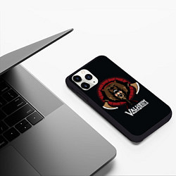 Чехол iPhone 11 Pro матовый Valheim Viking Bear, цвет: 3D-черный — фото 2