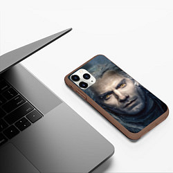 Чехол iPhone 11 Pro матовый THE WITCHER ГЕРАЛЬТ ИЗ РИВИИ, цвет: 3D-коричневый — фото 2