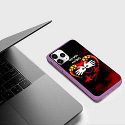 Чехол iPhone 11 Pro матовый Черная метка АлисА, цвет: 3D-фиолетовый — фото 2