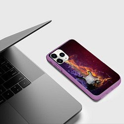 Чехол iPhone 11 Pro матовый Гитара - Огонь и вода, цвет: 3D-фиолетовый — фото 2