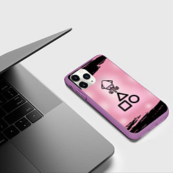 Чехол iPhone 11 Pro матовый МИЛЫЙ КАЛЬМАР ТРЕУГОЛЬНИК КВАДРАТ КРУГ, цвет: 3D-фиолетовый — фото 2