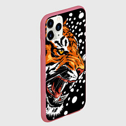 Чехол iPhone 11 Pro матовый Амурский тигр и снегопад, цвет: 3D-малиновый — фото 2