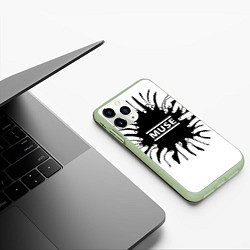 Чехол iPhone 11 Pro матовый MUSE пальцы, цвет: 3D-салатовый — фото 2