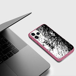 Чехол iPhone 11 Pro матовый Anime Berserk, цвет: 3D-малиновый — фото 2