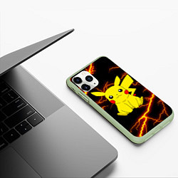 Чехол iPhone 11 Pro матовый PIKACHU PIKA PIKA РАЗРЯДЫ МОЛНИЙ, цвет: 3D-салатовый — фото 2