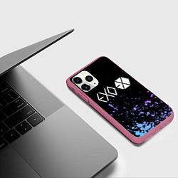 Чехол iPhone 11 Pro матовый EXO BAND - ЭХО, цвет: 3D-малиновый — фото 2