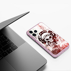 Чехол iPhone 11 Pro матовый Трафальгар Ло Пираты сердца Весёлый Роджер, цвет: 3D-розовый — фото 2