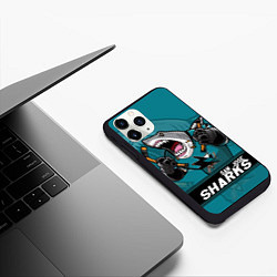 Чехол iPhone 11 Pro матовый San Jose Sharks, Сан Хосе Шаркс, цвет: 3D-черный — фото 2