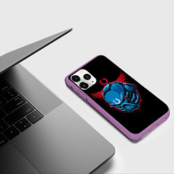 Чехол iPhone 11 Pro матовый Шлем космодесантника, цвет: 3D-фиолетовый — фото 2
