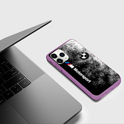 Чехол iPhone 11 Pro матовый БМВ Черно-белый логотип, цвет: 3D-фиолетовый — фото 2