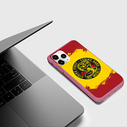 Чехол iPhone 11 Pro матовый Cobra Kai Big Logo, цвет: 3D-малиновый — фото 2