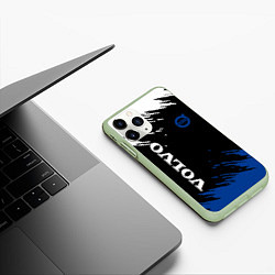 Чехол iPhone 11 Pro матовый Volvo - Texture, цвет: 3D-салатовый — фото 2