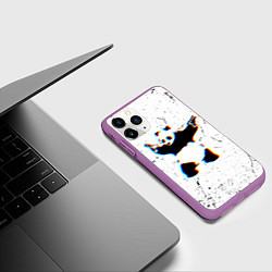 Чехол iPhone 11 Pro матовый Banksy Panda with guns Бэнкси, цвет: 3D-фиолетовый — фото 2
