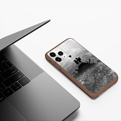 Чехол iPhone 11 Pro матовый Бэнкси Дети Любовь Banksy, цвет: 3D-коричневый — фото 2